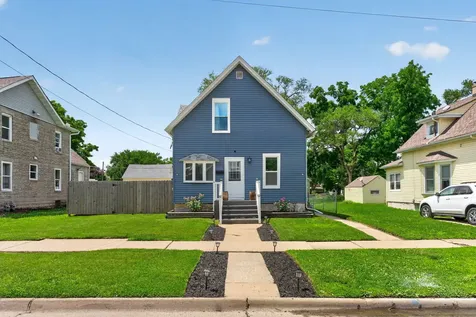 630 Fairview Avenue South Beloit IL 61080
