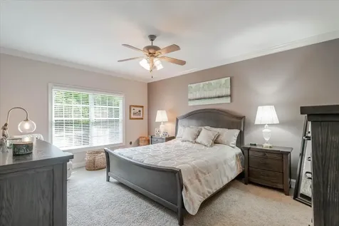 25 Arbor Court Bloomington IL 61704