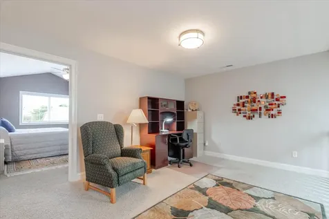 25 Arbor Court Bloomington IL 61704