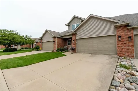 25 Arbor Court Bloomington IL 61704