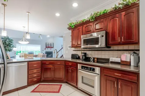 25 Arbor Court Bloomington IL 61704