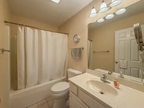 17 Lafayette Meadow Mattoon IL 61938
