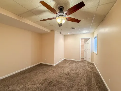 17 Lafayette Meadow Mattoon IL 61938