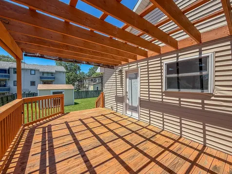 17 Lafayette Meadow Mattoon IL 61938