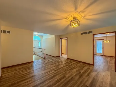 17 Lafayette Meadow Mattoon IL 61938