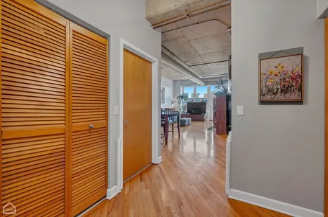 6 South Laflin Street Chicago IL 60607