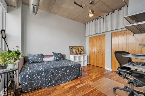 6 South Laflin Street Chicago IL 60607