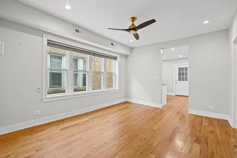 5010 North Major Avenue N Chicago IL 60630