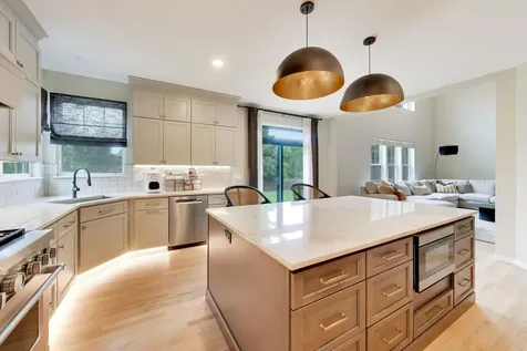 18768 West Highfield Drive Lake Villa IL 60046
