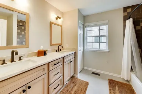 18768 West Highfield Drive Lake Villa IL 60046