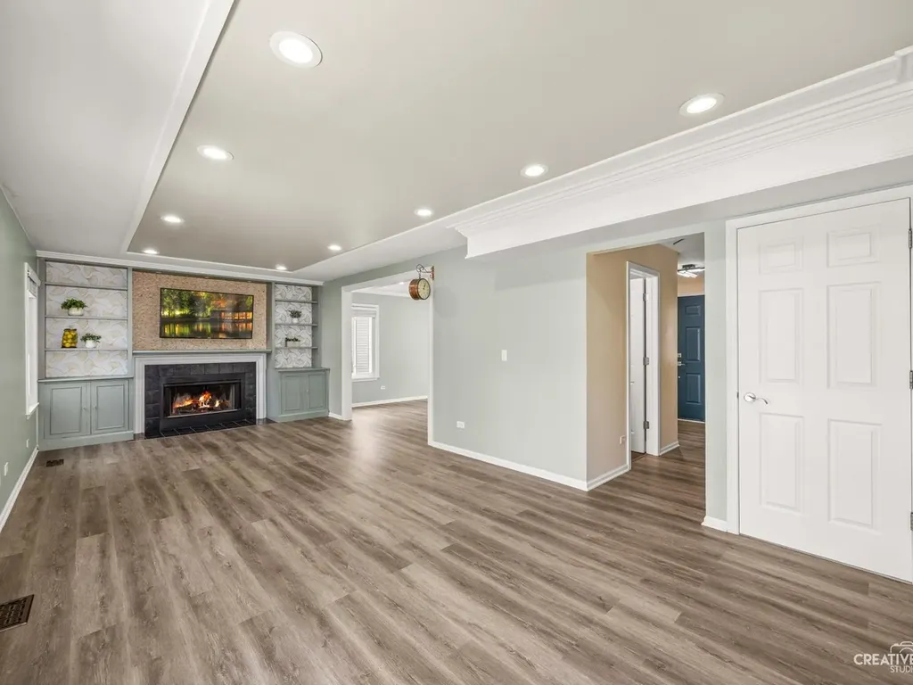 2463 Warm Springs Lane Naperville IL 60564