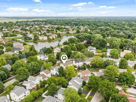 2463 Warm Springs Lane Naperville IL 60564