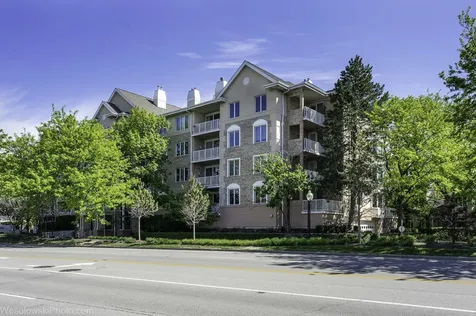 1705 Pavilion Way Park Ridge IL 60068