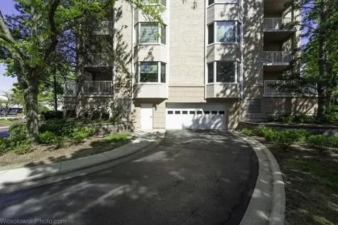 1705 Pavilion Way Park Ridge IL 60068