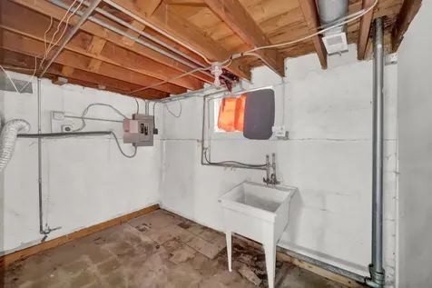 14424 South Lowe Avenue Riverdale IL 60827