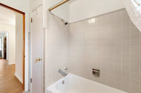 429 South Stratford Avenue Elmhurst IL 60126