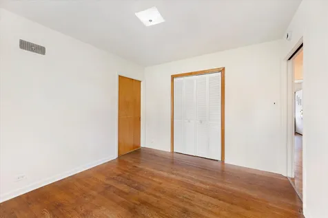 429 South Stratford Avenue Elmhurst IL 60126
