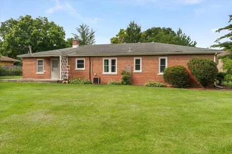 429 South Stratford Avenue Elmhurst IL 60126