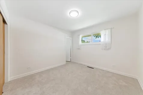 61 Miller Road Lake Zurich IL 60047