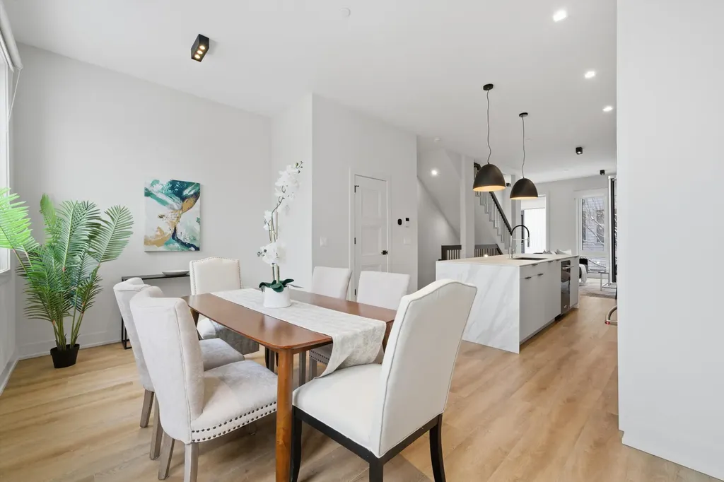 4250 West Belmont Avenue Chicago IL 60641