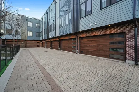 4250 West Belmont Avenue Chicago IL 60641