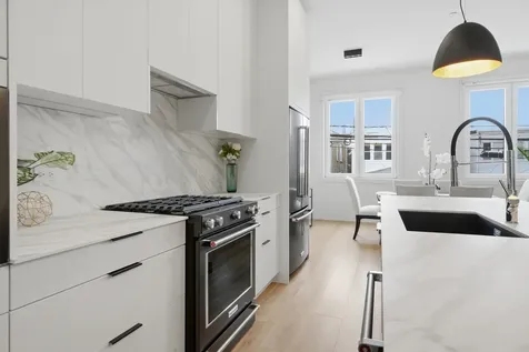 4250 West Belmont Avenue Chicago IL 60641