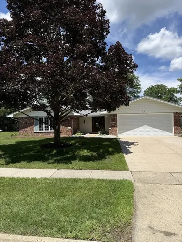 920 Eden Drive Schaumburg IL 60195