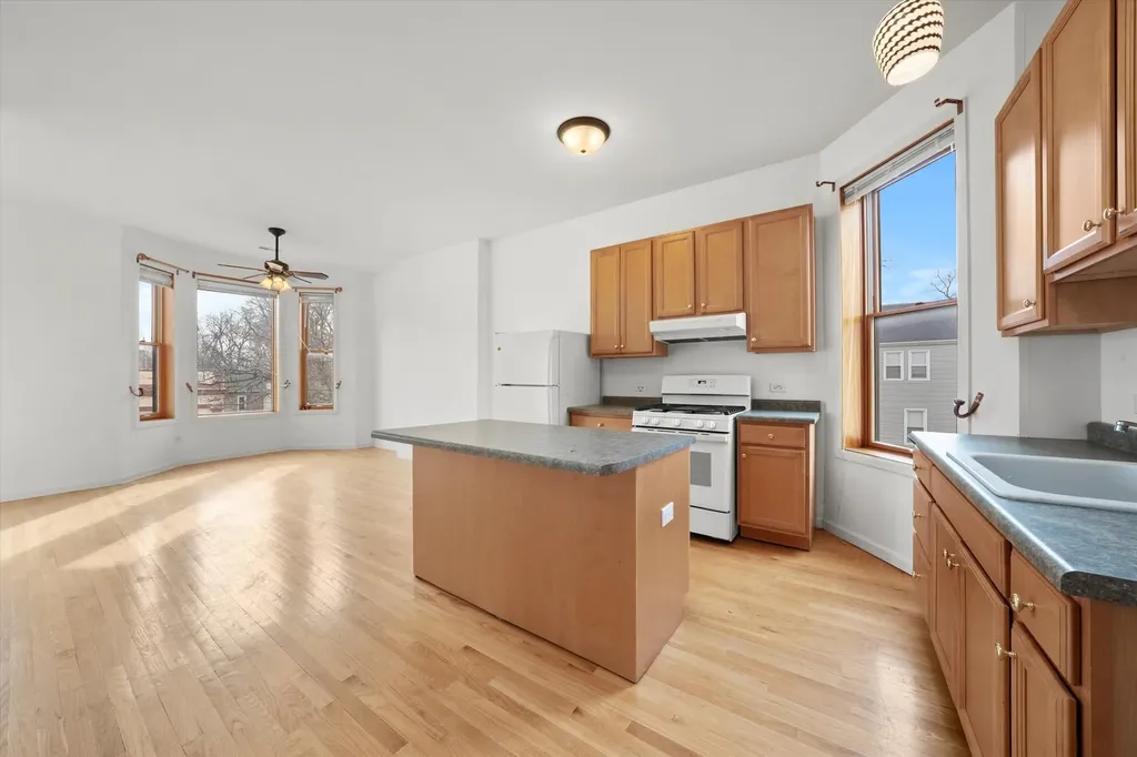 716-718 West 51st Street Chicago IL 60609