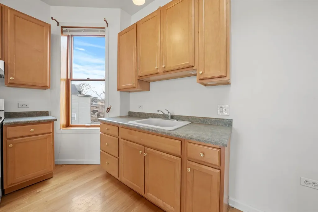 716-718 West 51st Street Chicago IL 60609