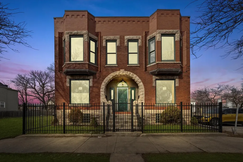 716-718 West 51st Street Chicago IL 60609