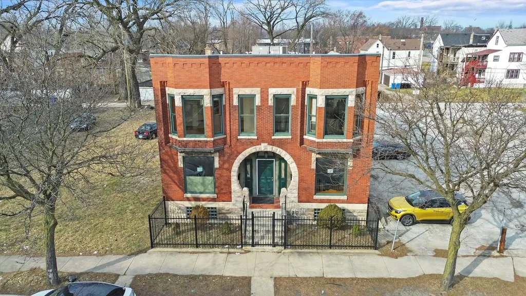 716-718 West 51st Street Chicago IL 60609