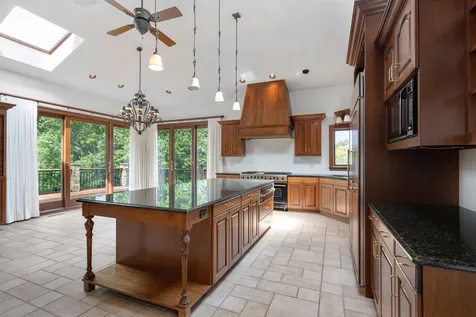 3N828 Meadowridge Circle St. Charles IL 60175