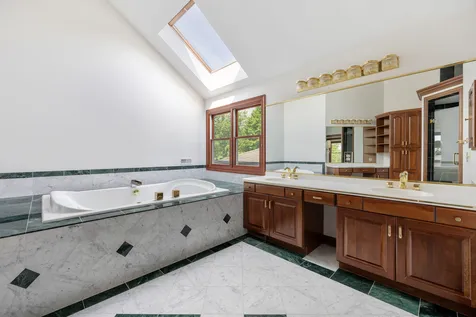 3N828 Meadowridge Circle St. Charles IL 60175