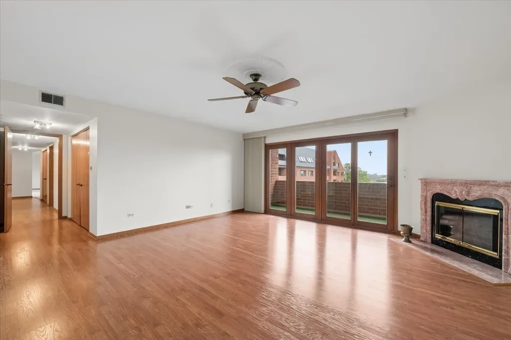 101 South Summit Avenue Park Ridge IL 60068