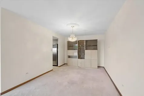101 South Summit Avenue Park Ridge IL 60068