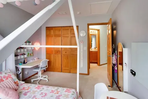 2647 Granite Court Crystal Lake IL 60012