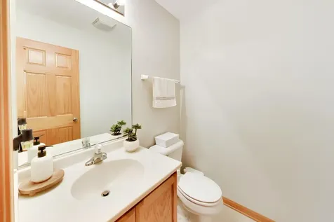 2647 Granite Court Crystal Lake IL 60012