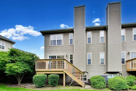 2647 Granite Court Crystal Lake IL 60012