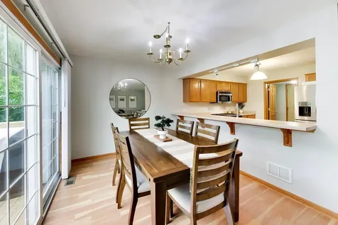 2647 Granite Court Crystal Lake IL 60012