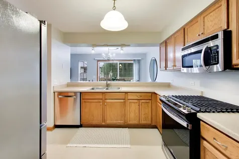 2647 Granite Court Crystal Lake IL 60012