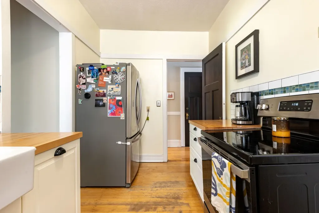 1419 East 58th Street Chicago IL 60637