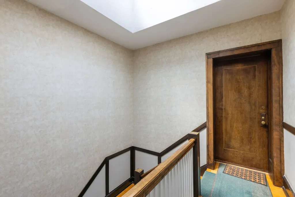 1419 East 58th Street Chicago IL 60637