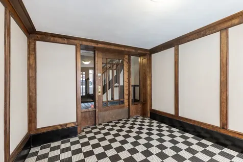 1419 East 58th Street Chicago IL 60637