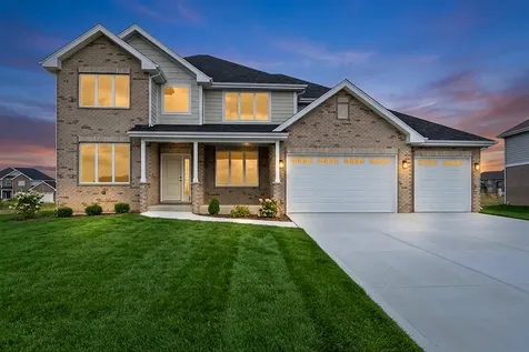 8220 South Stanley Trail S Frankfort IL 60423