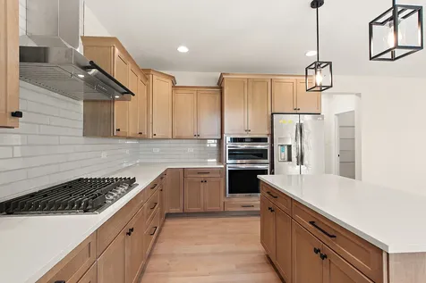8220 South Stanley Trail S Frankfort IL 60423