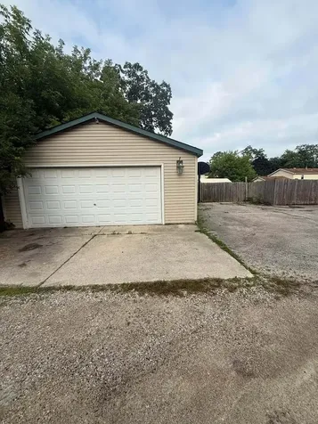 1222 Park Avenue Winthrop Harbor IL 60096