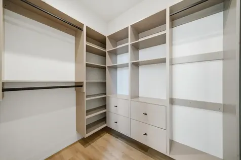 4250 West Belmont Avenue Chicago IL 60641