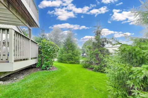 579 Willow Way Lindenhurst IL 60046