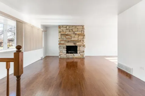 2859 190TH Place Lansing IL 60438