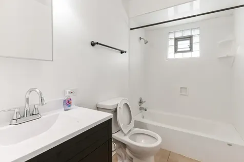 2859 190TH Place Lansing IL 60438